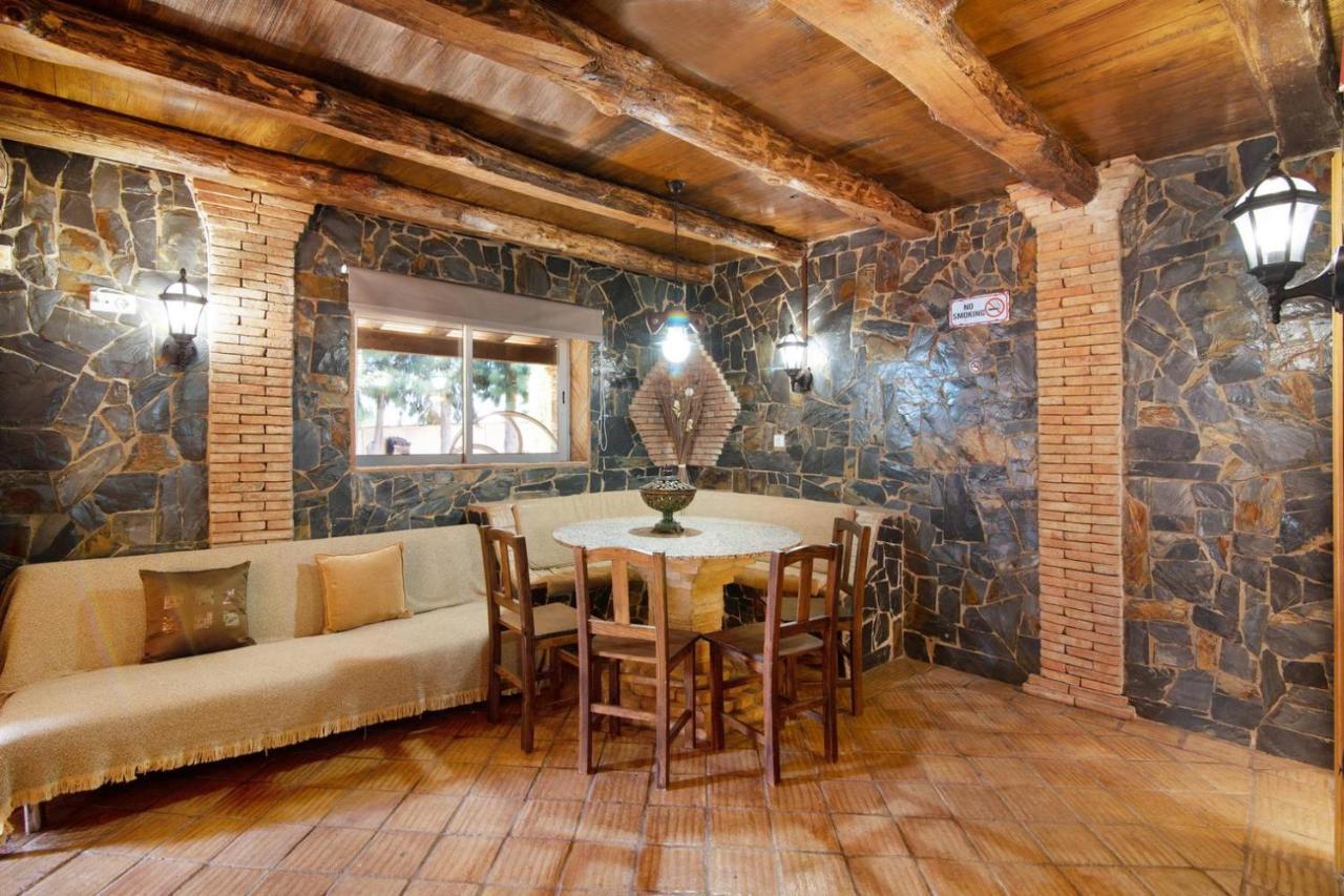 Villa Bora-Bora Пера Экстерьер фото